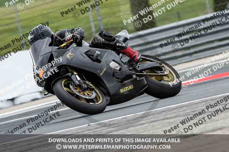 cadwell no limits trackday;cadwell park;cadwell park photographs;cadwell trackday photographs;enduro digital images;event digital images;eventdigitalimages;navarra;no limits trackdays;peter wileman photography;racing digital images;trackday digital images;trackday photos